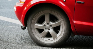 АП-сервис - Как долго можно ехать на спущенном  колесе?